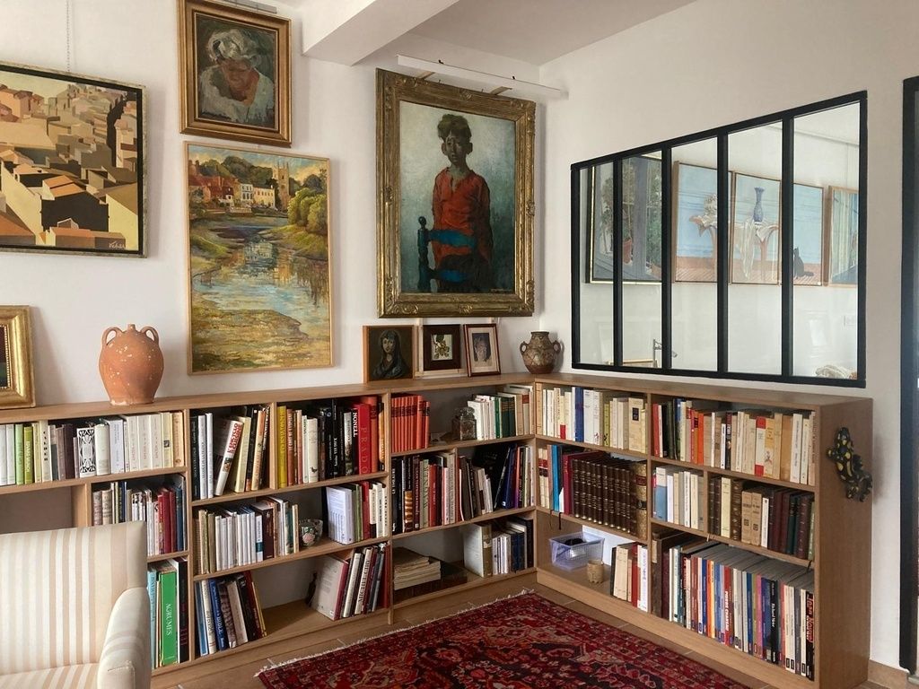 Bibliothèque d'angle en chêne — photo 3