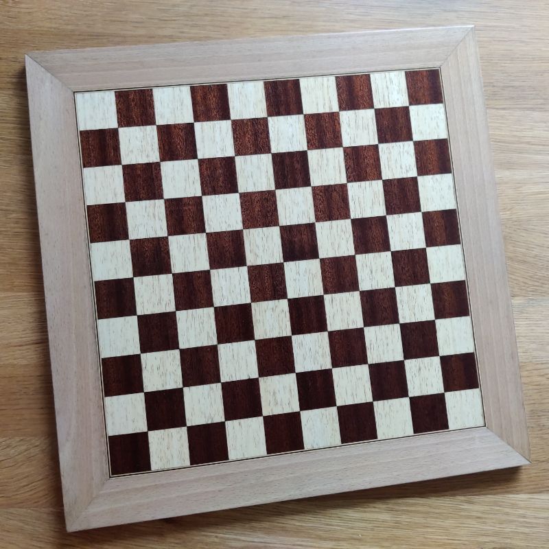 Damier en marqueterie
