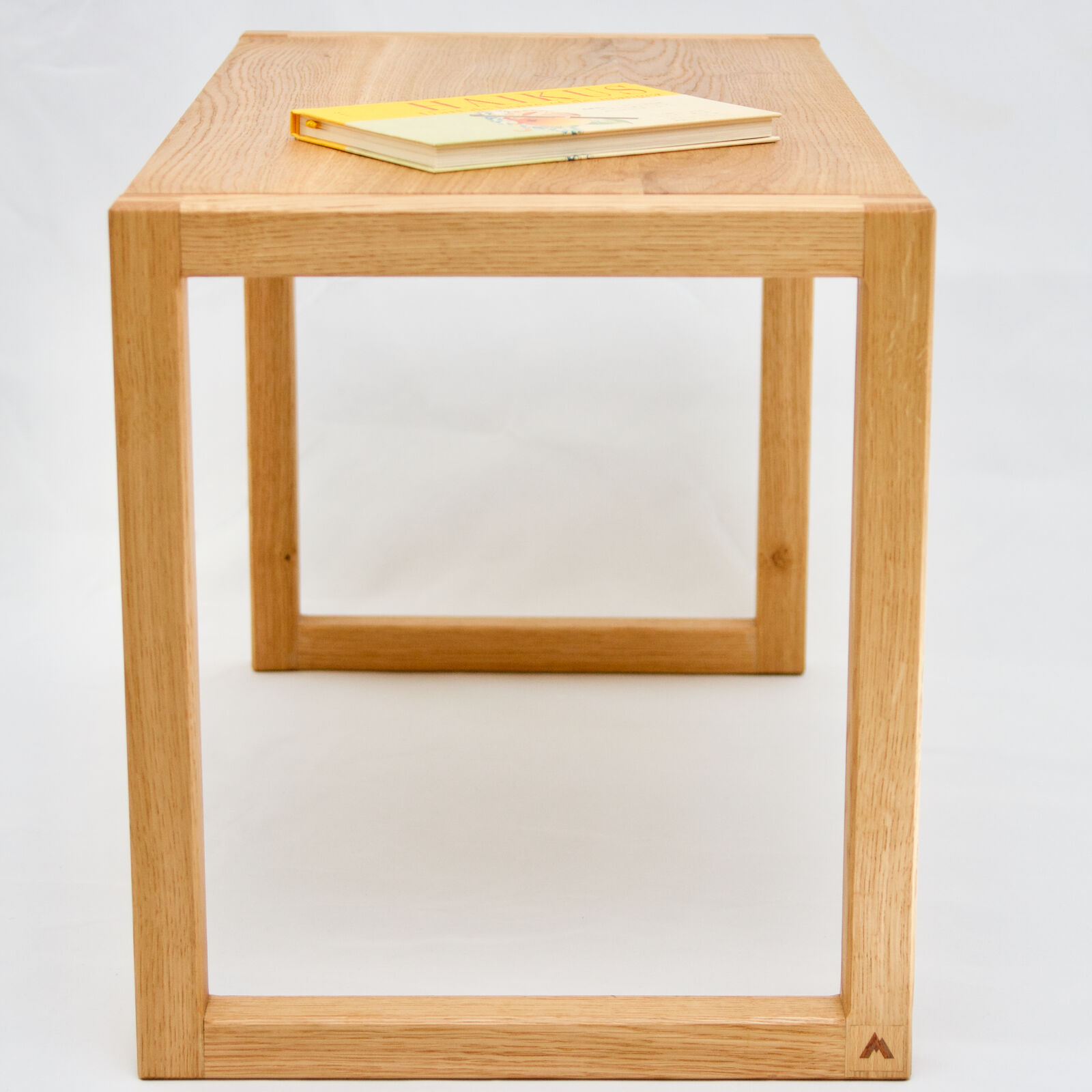 Petite table en chêne massif — photo 3